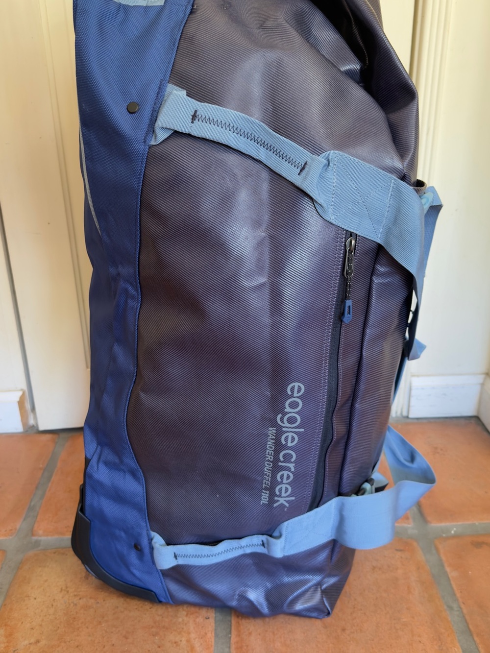 NEW Eagle Creek Migrate 110L Wheeled Duffel (XL) | Artic Blue - Picture 2 of 10